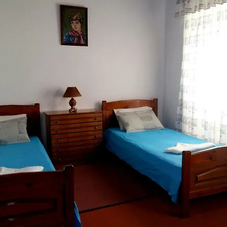 Feriehus Guillermo's House Nymfai
